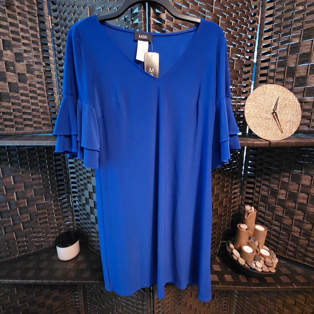 Blue dress